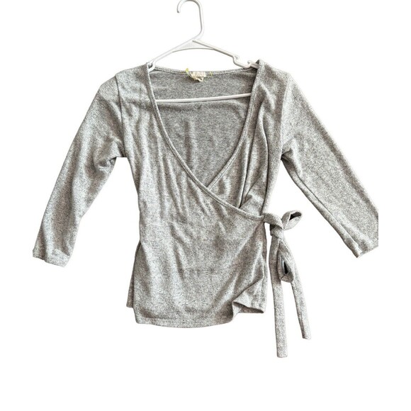 Caution to the Wind Women’s Grey Soft Wrap Sweater Cozy Cottagecore Granniechic - Picture 1 of 3
